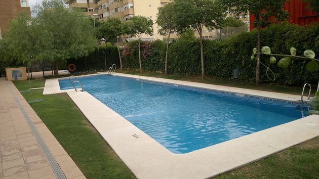 Foto 1 de Pis en lloguer a Tres Huertas - El Torrejón - El Cerezo de 3 habitacions amb piscina i garatge