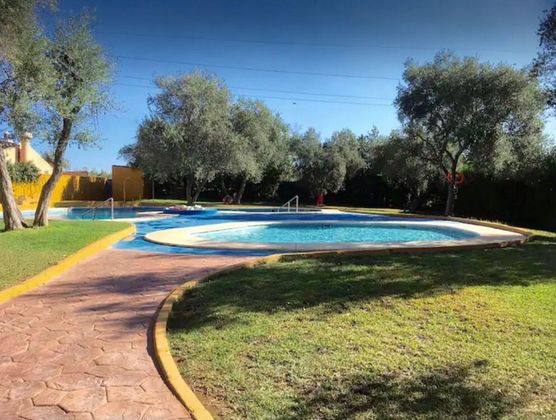 Foto 1 de Piso en venta en Valencina de la Concepción de 2 habitaciones con terraza y piscina