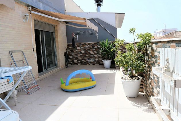 Foto 2 de Àtic en venda a Monserrat de 3 habitacions amb terrassa i garatge
