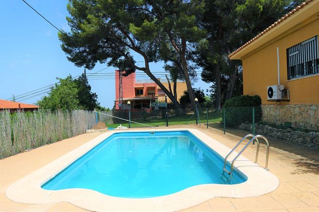 Foto 1 de Chalet en venta en La Loma de 4 habitaciones con terraza y piscina