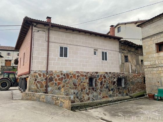 Foto 2 de Casa en venda a Monasterio de Rodilla de 3 habitacions i 75 m²
