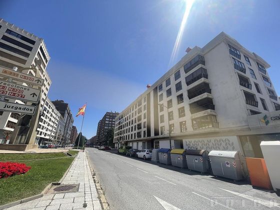 Foto 2 de Venta de piso en Plaza España - Villa Pilar - Reyes Católicos - Vadillos de 4 habitaciones con terraza y garaje