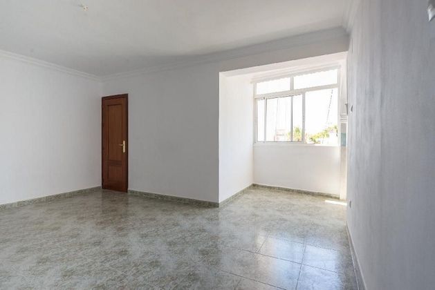 Foto 2 de Pis en venda a Centro - Torremolinos de 3 habitacions amb terrassa i ascensor
