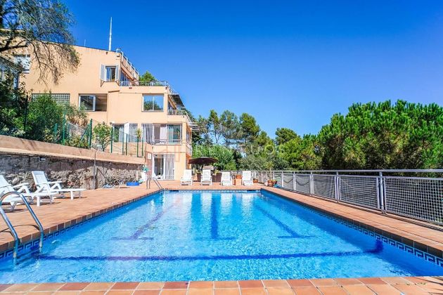 Foto 1 de Xalet en venda a Vallvidrera - El Tibidabo i les Planes de 8 habitacions amb terrassa i piscina
