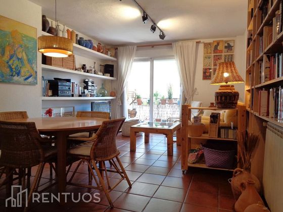 Foto 2 de Piso en alquiler en calle Entre Arroyos de 3 habitaciones con terraza y muebles