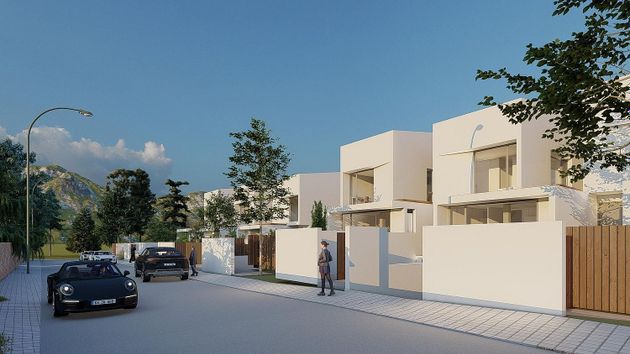 Foto 2 de Casa en venda a Bellaterra de 4 habitacions amb terrassa i piscina