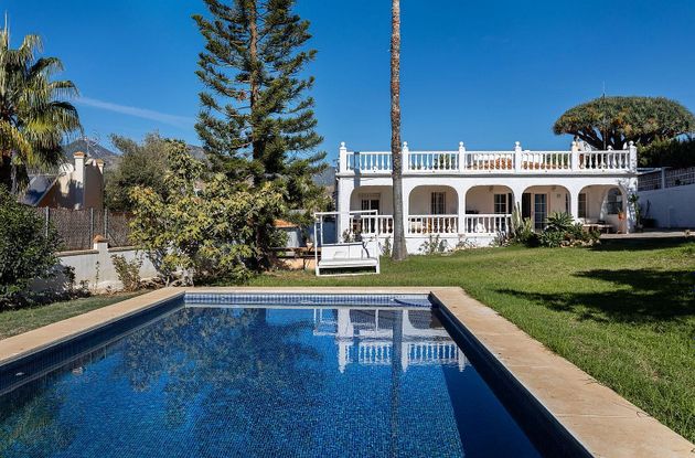 Foto 1 de Xalet en venda a calle Pinos Real Panorama de 3 habitacions amb terrassa i piscina