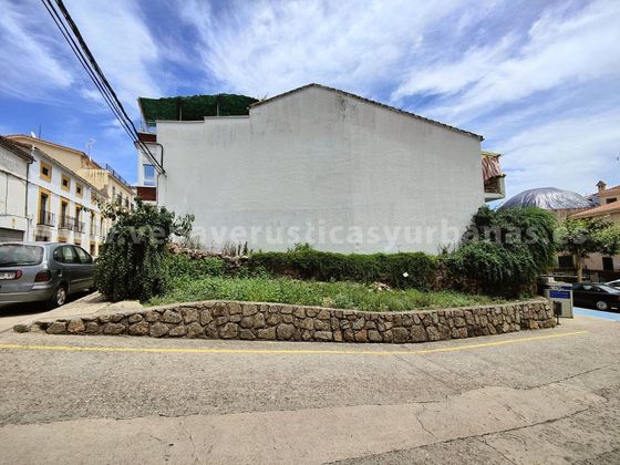 Foto 2 de Venta de terreno en calle San Isidro de 99 m²