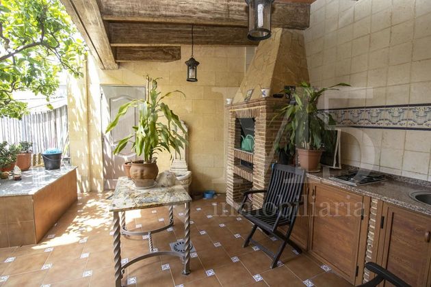 Foto 2 de Casa adossada en venda a Camino Viejo de Málaga de 4 habitacions amb terrassa i piscina