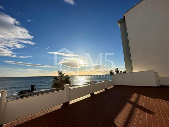 Foto 1 de Casa en venda a Algarrobo-Costa de 3 habitacions amb terrassa i balcó