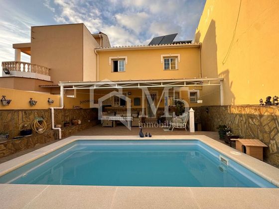 Foto 2 de Xalet en venda a Camino Algarrobo - Las Arenas de 4 habitacions amb terrassa i piscina
