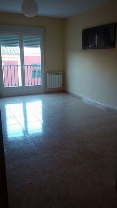 Foto 2 de Pis en venda a Miguelturra de 3 habitacions amb mobles i aire acondicionat