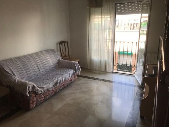 Foto 1 de Pis en venda a Universidad de 2 habitacions amb terrassa i mobles