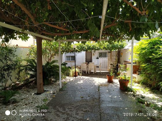 Foto 2 de Xalet en venda a avenida Papa Luna E de 4 habitacions amb terrassa i jardí