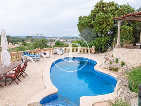 Foto 2 de Venta de chalet en Lloret de Vistalegre de 6 habitaciones con piscina y jardín