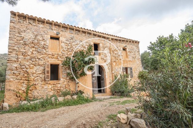 Foto 1 de Venta de chalet en Sant Llorenç des Cardassar de 3 habitaciones con piscina y jardín