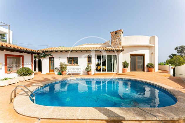 Foto 1 de Casa en venda a Capdepera de 4 habitacions amb terrassa i piscina