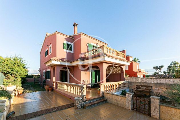 Foto 1 de Casa en venda a Badia Blava-Badia Gran-Tolleric de 4 habitacions amb jardí i balcó