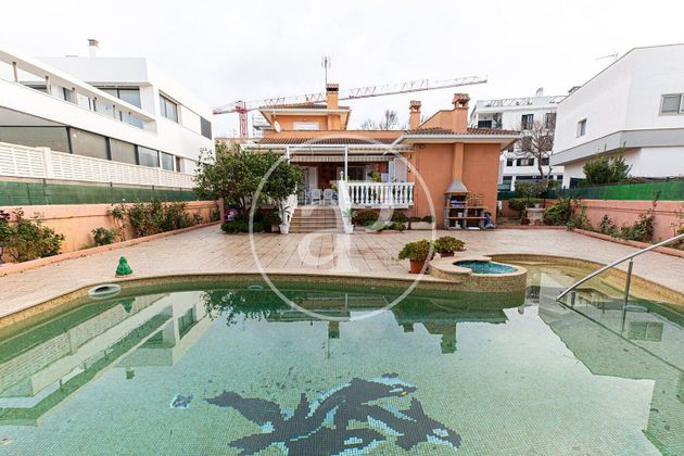 Foto 1 de Casa en venta en El Coll d'en Rabassa de 3 habitaciones con terraza y piscina
