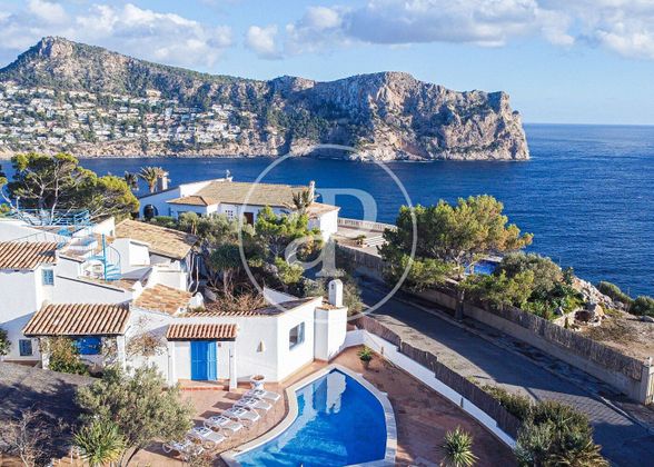 Foto 1 de Xalet en venda a Port d'Andratx de 4 habitacions amb terrassa i piscina