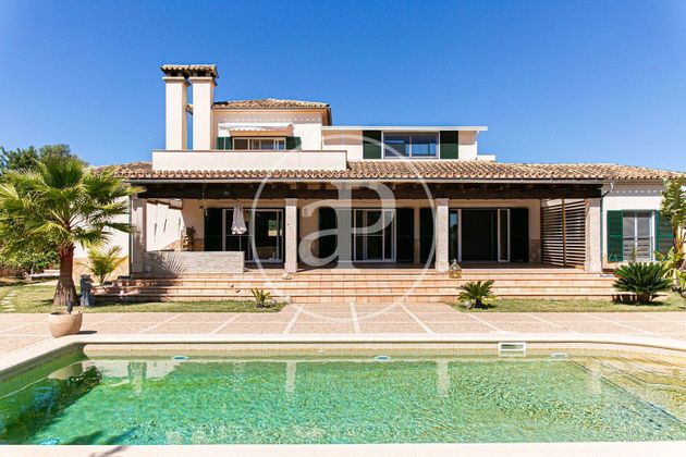 Foto 1 de Casa en venda a Es Garrovers de 5 habitacions amb terrassa i piscina