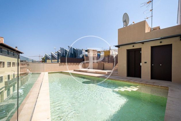 Foto 2 de Dúplex en lloguer a El Terreno de 2 habitacions amb terrassa i piscina