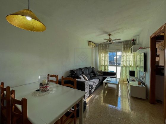 Foto 1 de Piso en venta en calle Pau Casals de 2 habitaciones con balcón y aire acondicionado