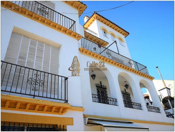 Foto 1 de Xalet en venda a Conquero - San Sebastián de 3 habitacions amb terrassa i jardí