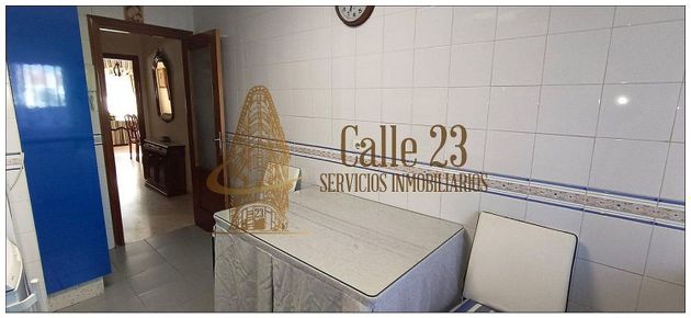 Foto 2 de Pis en venda a La Hispanidad - Verdeluz de 3 habitacions amb garatge i balcó