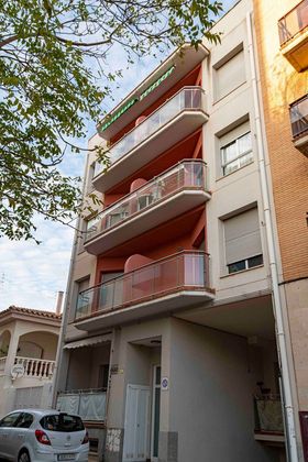 Foto 1 de Venta de dúplex en calle Terol de 3 habitaciones con terraza y balcón
