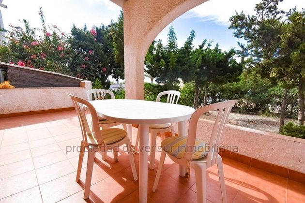 Foto 2 de Casa adossada en venda a Villaricos de 3 habitacions amb terrassa