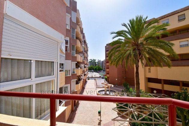 Foto 2 de Piso en alquiler en Águilas ciudad de 2 habitaciones con terraza y ascensor