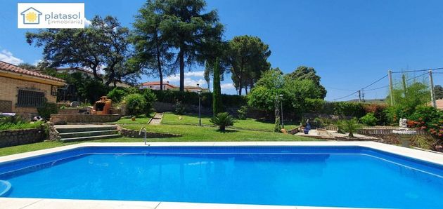 Foto 1 de Xalet en venda a Castillo de las Guardas (El) de 3 habitacions amb terrassa i piscina