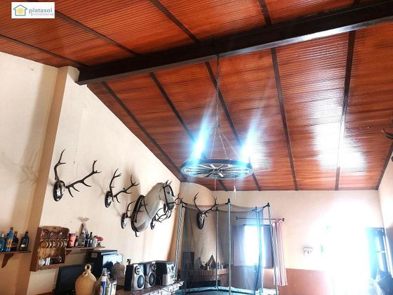 Foto 1 de Chalet en venta en Santa Olalla del Cala de 4 habitaciones con aire acondicionado