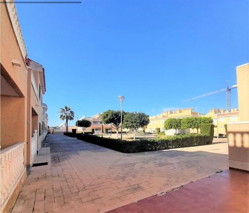 Foto 1 de Venta de piso en Formentera del Segura de 2 habitaciones con terraza y piscina