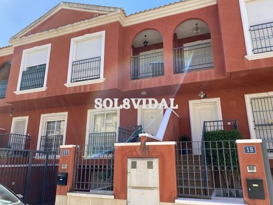Foto 2 de Dúplex en venda a Orihuela ciudad de 3 habitacions amb terrassa i garatge