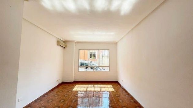 Foto 2 de Venta de piso en Orihuela ciudad de 3 habitaciones y 89 m²