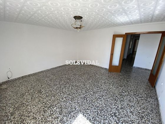 Foto 2 de Pis en venda a Orihuela ciudad de 4 habitacions amb balcó