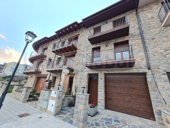 Foto 2 de Casa en venda a calle Carrrer del Pintor de Soto de 4 habitacions amb garatge i balcó