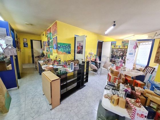 Foto 1 de Local en venta en calle Castellar de N'hug de 136 m²