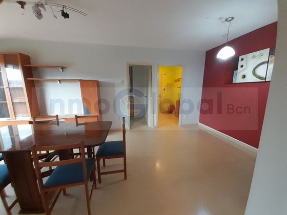 Foto 2 de Pis en venda a calle Sant Antoni de 3 habitacions amb terrassa i garatge