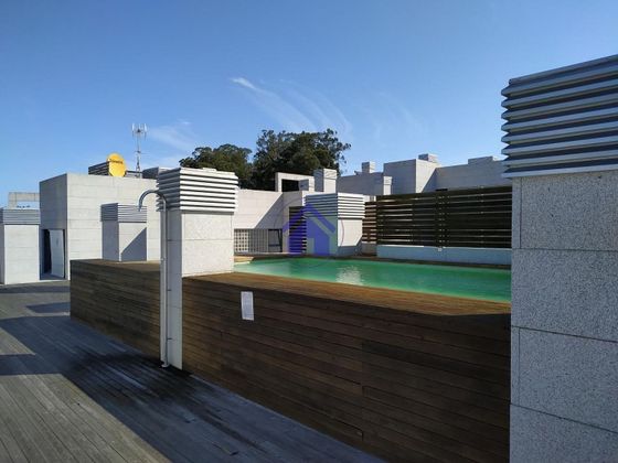 Foto 2 de Piso en alquiler en Castrelos - Sardoma de 2 habitaciones con piscina y garaje