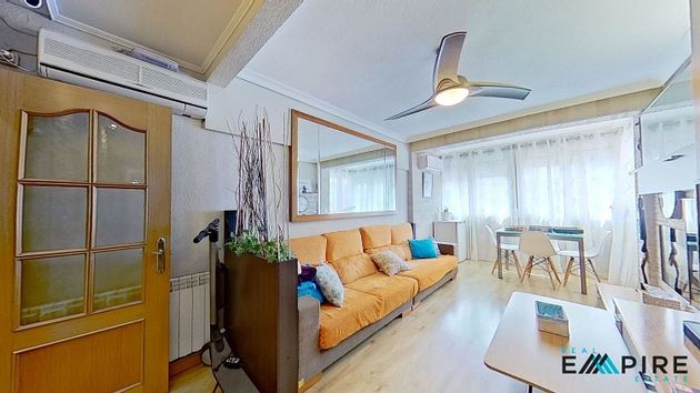 Foto 1 de Pis en venda a Villayuventus-Renfe de 3 habitacions amb aire acondicionat i calefacció