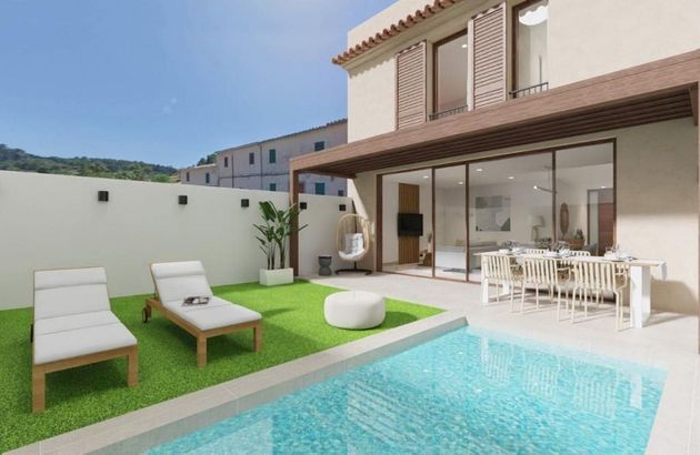 Foto 1 de Casa adossada en venda a calle Cine de 3 habitacions amb terrassa i piscina