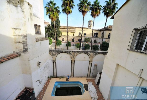 Foto 1 de Venta de chalet en Sta. Marina - San Andrés - San Pablo - San Lorenzo de 14 habitaciones con piscina