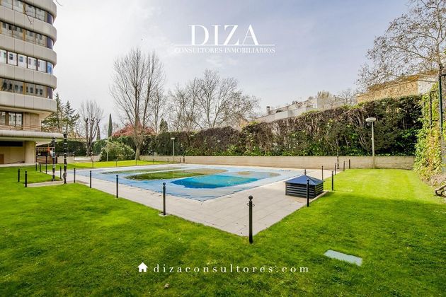 Foto 1 de Pis en venda a El Viso de 5 habitacions amb terrassa i piscina