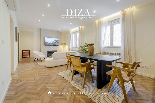 Foto 1 de Venta de piso en Ibiza de 2 habitaciones con aire acondicionado y calefacción