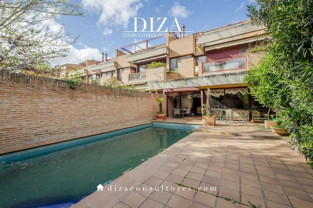 Foto 2 de Casa en venta en Nueva España de 5 habitaciones con terraza y piscina