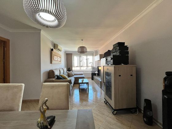 Foto 1 de Venta de piso en La Luz - El Torcal de 3 habitaciones con garaje y aire acondicionado