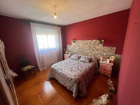 Foto 1 de Casa adossada en venda a Villanueva de Duero de 3 habitacions amb terrassa i calefacció